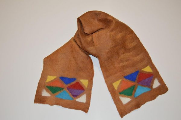 flat-felted-wool-scarves-with-ndebele-design-3